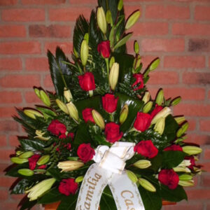 Palma de rosas y lilium