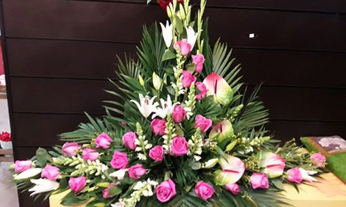 Palma rosas fucsia y anthirrino