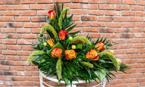 Centro el L de Rosas Naranjas y Verdes Variados 30 euros