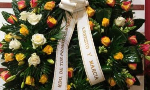 Corona rosas amarillas